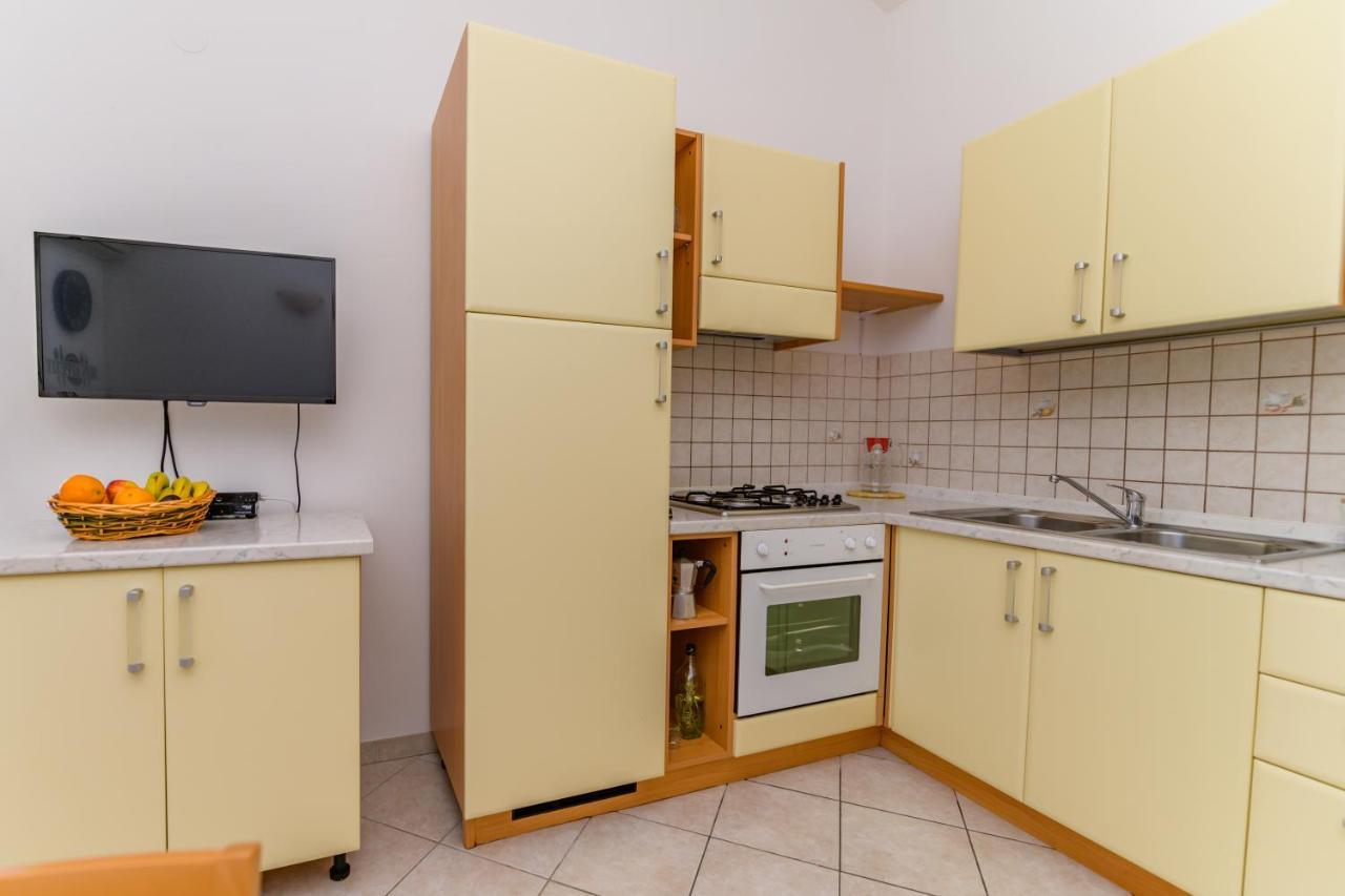 Apartmani Noris Мартиншчіца Екстер'єр фото