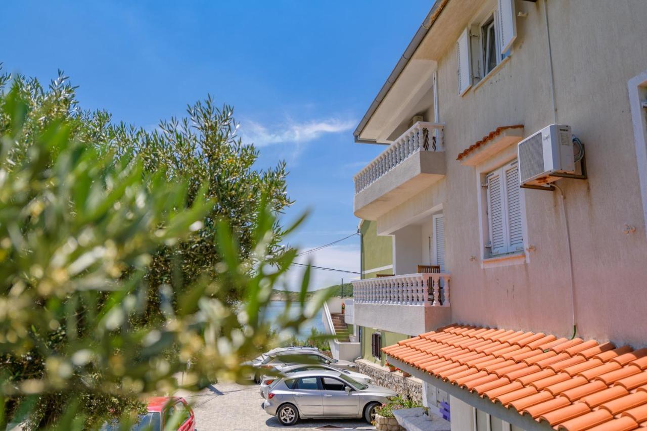 Apartmani Noris Мартиншчіца Екстер'єр фото